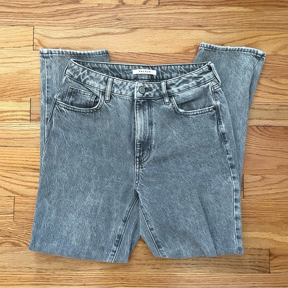 Pacsun Grey High Rise Mom Jeans Size 25